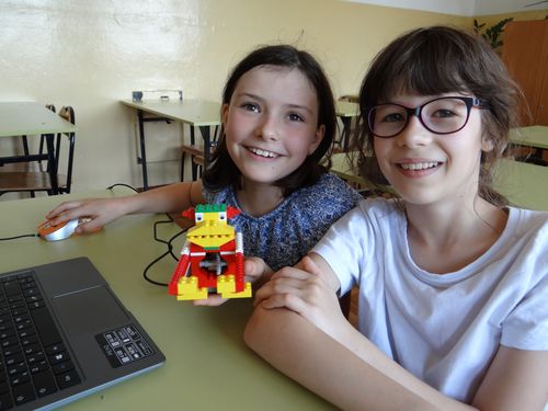 legowircaiaga2019